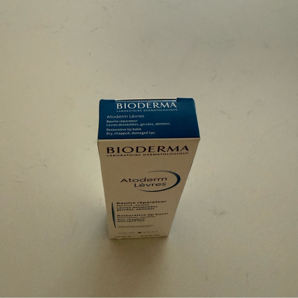 Bioderma Atoderm Restorative Lip Balm for Dry Chapped Lips - 0.5 OZ/15‎ ml - NWB - Picture 7 of 7